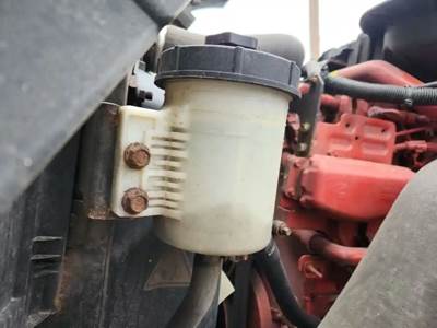 International LT625 Power Steering Reservoir