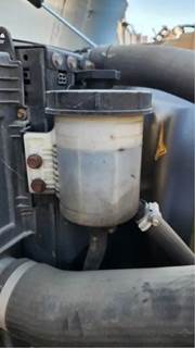 International LT625 Power Steering Reservoir