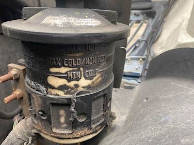 International PC015 Power Steering Reservoir