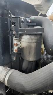 International RH613 Power Steering Reservoir