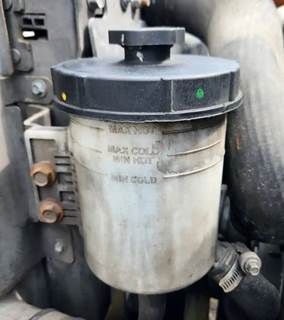 International RH613 Power Steering Reservoir