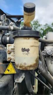 International WorkStar 7600 Power Steering Reservoir