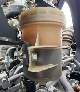 Isuzu FTR Power Steering Reservoir
