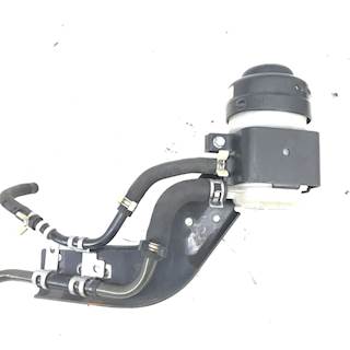 Isuzu NPR XD Power Steering Reservoir for a 2016 Isuzu NPR-XD