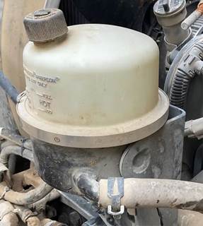 Kenworth T400 Power Steering Reservoir