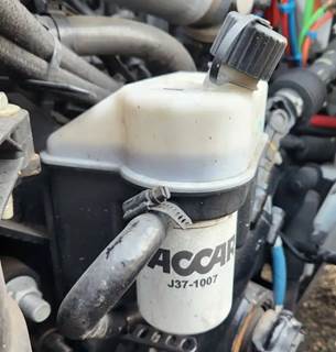 Kenworth T480 Power Steering Reservoir