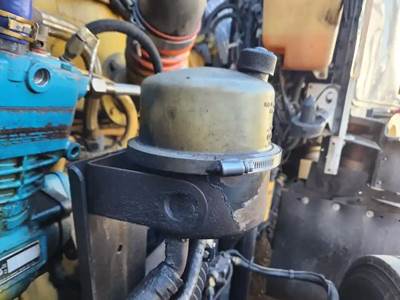 Kenworth T600 Power Steering Reservoir