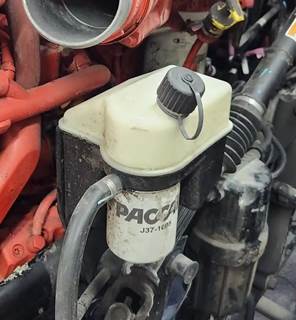 Kenworth T680 Power Steering Reservoir