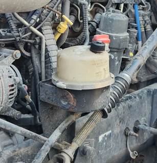 Kenworth T680 Power Steering Reservoir