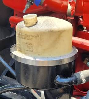 Kenworth T680 Power Steering Reservoir