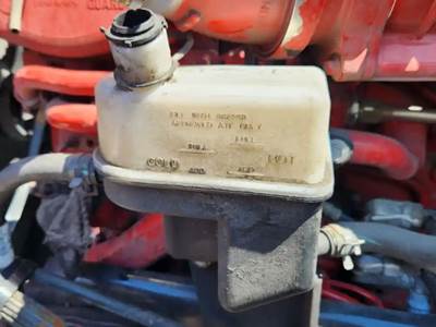 Kenworth T680 Power Steering Reservoir