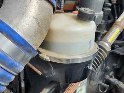 Kenworth T680 Power Steering Reservoir