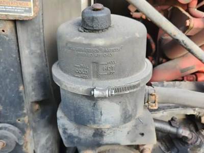 Kenworth T680 Power Steering Reservoir