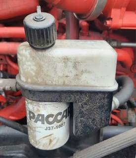 Kenworth T880 Power Steering Reservoir