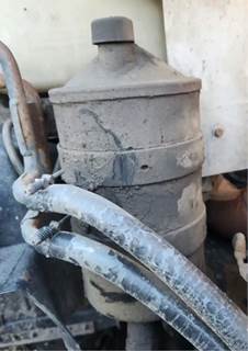 Mack 700 Power Steering Reservoir