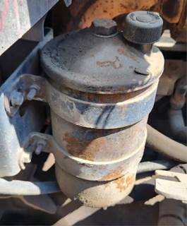 Mack Granite CV713 Power Steering Reservoir for a 2006 Mack CV713 Granite