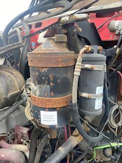 Mack Granite GU713 Power Steering Reservoir for a 2009 Mack GU713