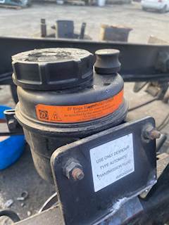 Mack Pinnacle CXU612 Power Steering Reservoir for a 2013 Mack CXU612