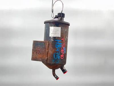 Mack Vision CXN613 Power Steering Reservoir for a 2005 Mack CXN613