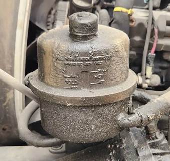 Peterbilt 348 Power Steering Reservoir