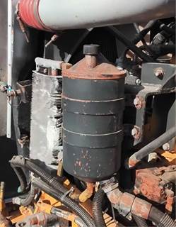 Peterbilt 357 Power Steering Reservoir