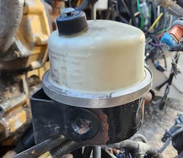 Peterbilt 379 Power Steering Reservoir