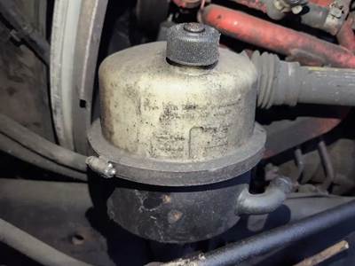 Peterbilt 389 Power Steering Reservoir