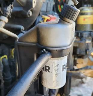 Peterbilt 567 Power Steering Reservoir