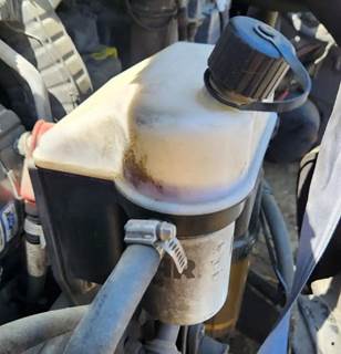 Peterbilt 579 Power Steering Reservoir