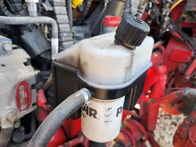 Peterbilt 579 Power Steering Reservoir