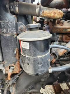 Sterling L7500 Power Steering Reservoir