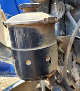 Sterling L9500 Power Steering Reservoir