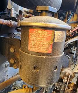 Sterling L9500 Power Steering Reservoir