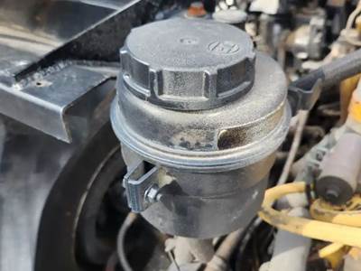 Volvo FE Power Steering Reservoir