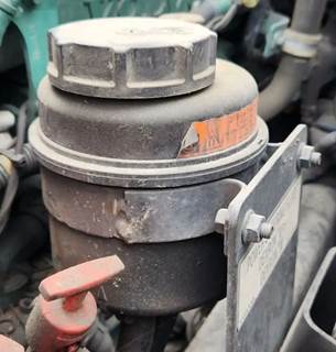 Volvo VNL Power Steering Reservoir