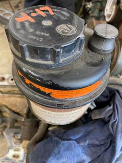 Volvo VNM Power Steering Reservoir