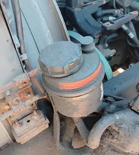 Volvo VNM Power Steering Reservoir