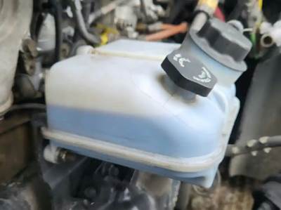 Western Star 5700 Power Steering Reservoir