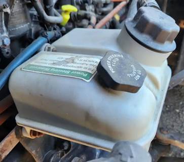 Western Star 5700 Power Steering Reservoir