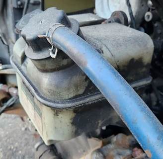 Western Star 5700 Power Steering Reservoir