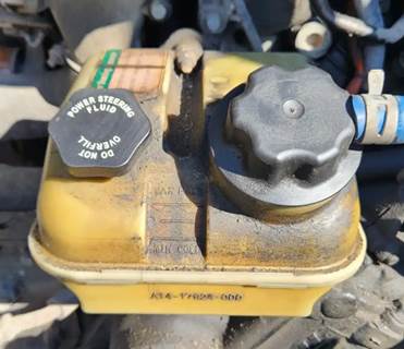 Western Star 5700 Power Steering Reservoir