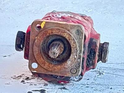 Muncie PTO for a 2000 Western Star 4900