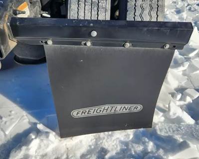 Freightliner Cascadia 113 Quarter Fender