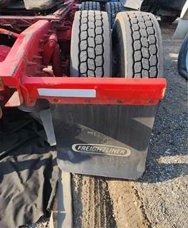 Freightliner Cascadia 126 Quarter Fender