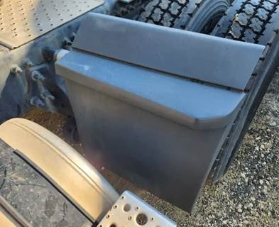 Freightliner Cascadia 126 Quarter Fender