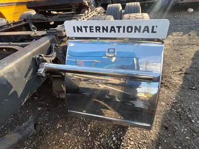 International 9200i Quarter Fender