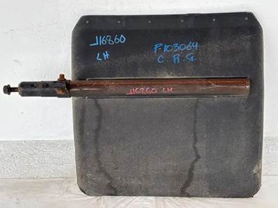 International LT625 Quarter Fender