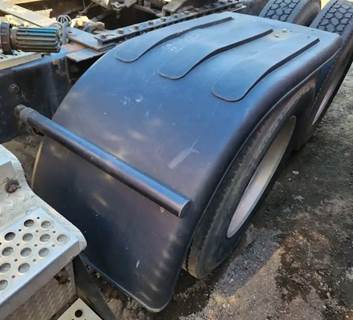 Kenworth T800 Quarter Fender
