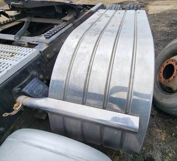 Peterbilt 379 Quarter Fender