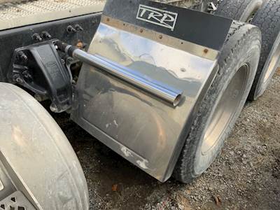 Peterbilt 386 Quarter Fender